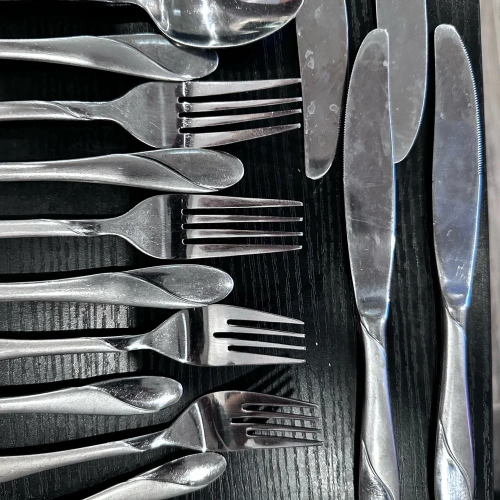 Cambridge SWIRL SAND SS Flatware 20 Piece Lot Satin & Gloss Service for 4 plus